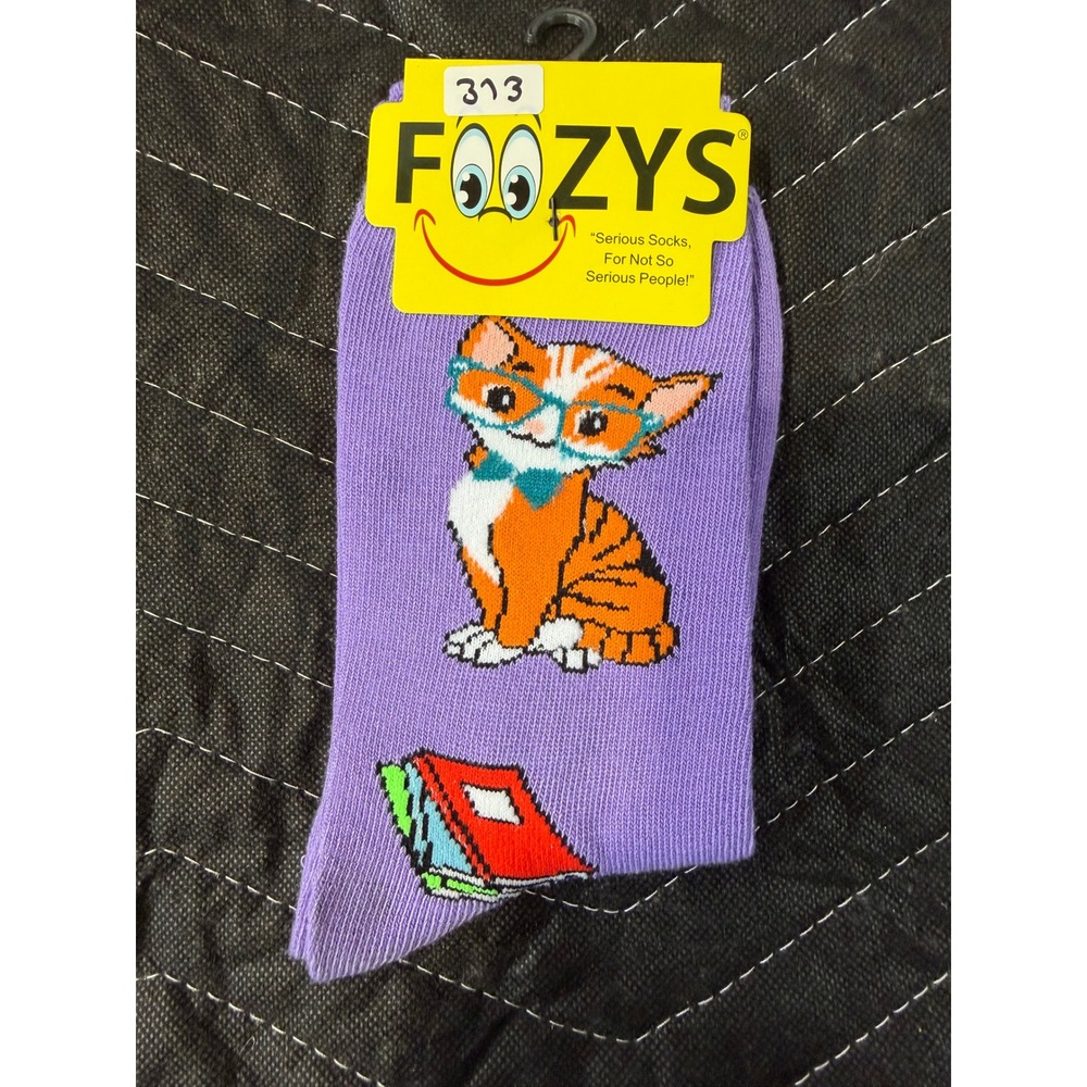 Foozys Crew Socks Womens 9-11 Purple NWT Smart Cat Glasses Books Novelty FC-71
